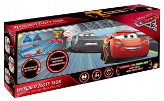 McQueen - Auto 3- Tor Závod pre zlatý piest *