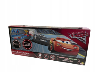 McQueen - Auto 3 Závod pre Gold Piston hra