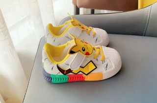 Pokémoni - Detská obuv Low Pikachu Pokemon R. 21