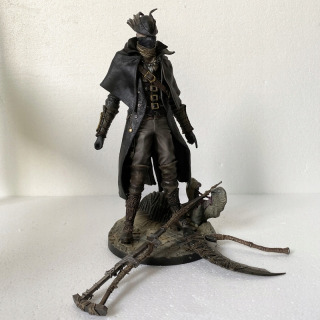 TOY STORY - Bloodborne kreslenie starého lovecka chorého 81 AU