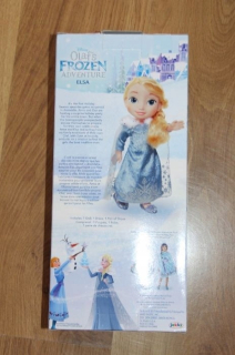 Elsa Frozen - Disney Doll Elsa Land of Ice Olaf Elza Barbie