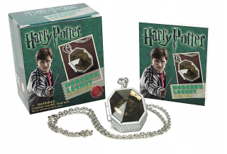Harry Potter horcrux náhrdelník + nálepka + bo