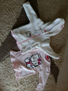 HELLO KITTY Ahoj Kitty 74 Mikina a tunika ponožky NOVINKA