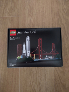 LEGO Architecture 21043 San Francisco