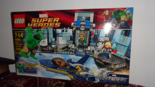HULK - Lego Hulk je Helicarrier Breakout 6868 Rok 2012