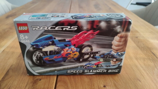 Rýchlostná motorka LEGO Racers 8646. Popis a fotky
