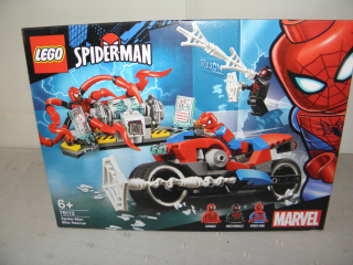 SPIDERMAN - Lego Spiderman Motorcycle Chase Spider-Mana76113