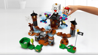 Super Mario - Lego Super Mario King Boo a Haunted Courtyard