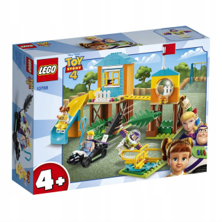 TOY STORY - Lego Toy Story 4 Buzza dobrodružstvo, Bou na ihrisku