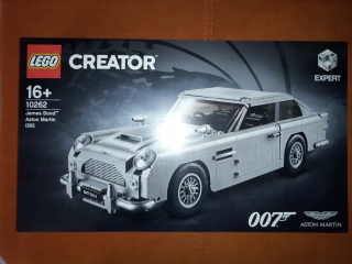 Lego Creator Expert Aston Martin 10262 FREE