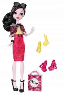 Monster High Bábiky - Monster High Draculaura Spooky Boutique