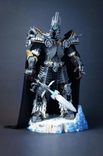 TRANSFORMERS - Nová séria Creatarlich King Arthas Blocks