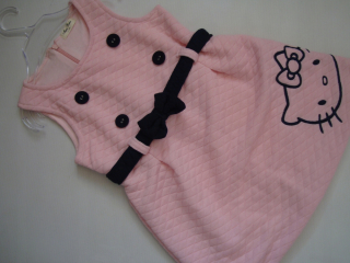 HELLO KITTY Prešívaná teplá princezná Šaty Strap R.110
