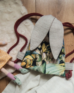 Detský batoh - Raspberi Mini Backpack Bunny Botanical vzor
