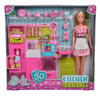 STEFFI bábika - Steffi v kuchyni