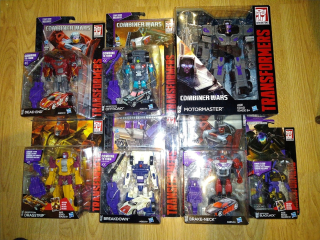 TRANSFORMERS - Transformers Combiner Wars Menasor Stuntikóny
