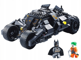 BATMAN -  Batmobil Tumbler + Pads