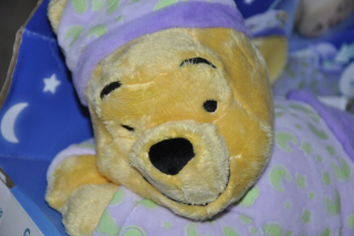 Medvedík Pú - Pluszak Maskot Winnie Pú s melódou na sen